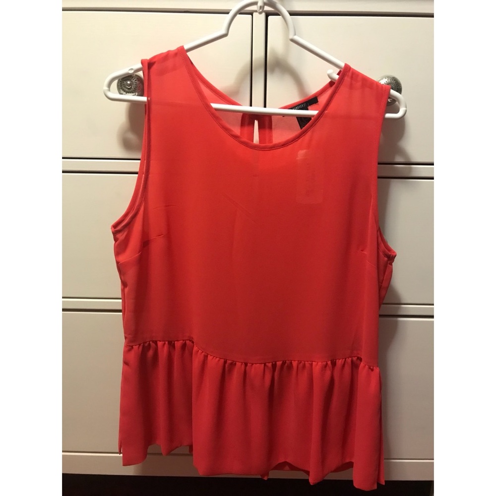 Forever 21 sleeveless woven top
